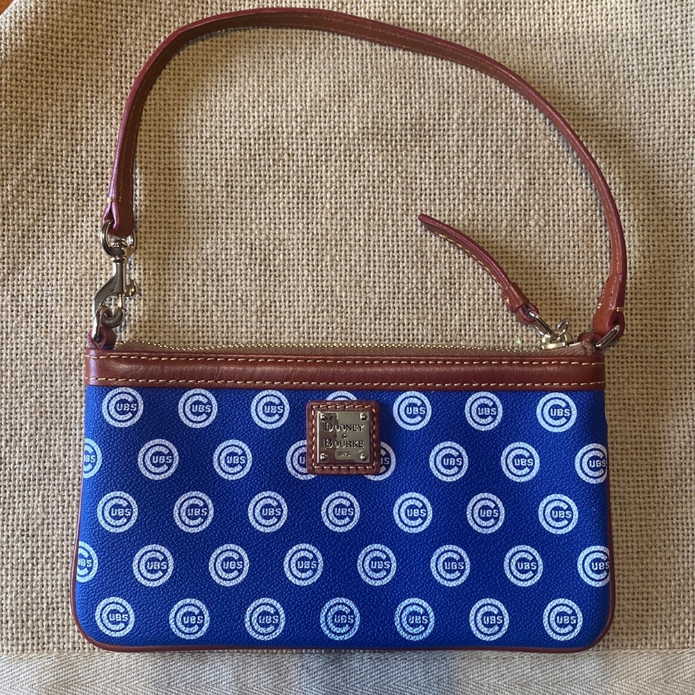 Dooney & Bourke Chicago Cubs Collectable Wristlet